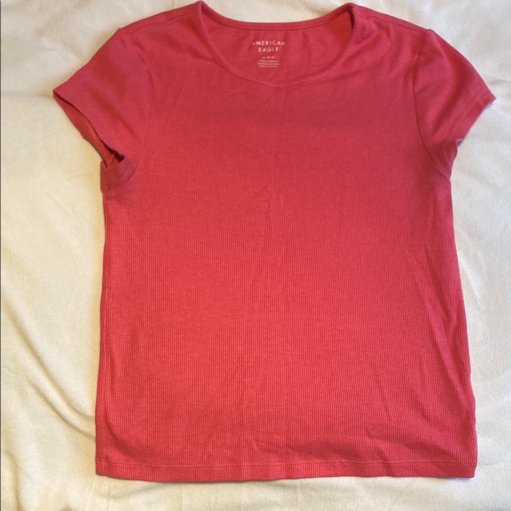 American Eagle Outfitters Coral Short Sleeve Tee